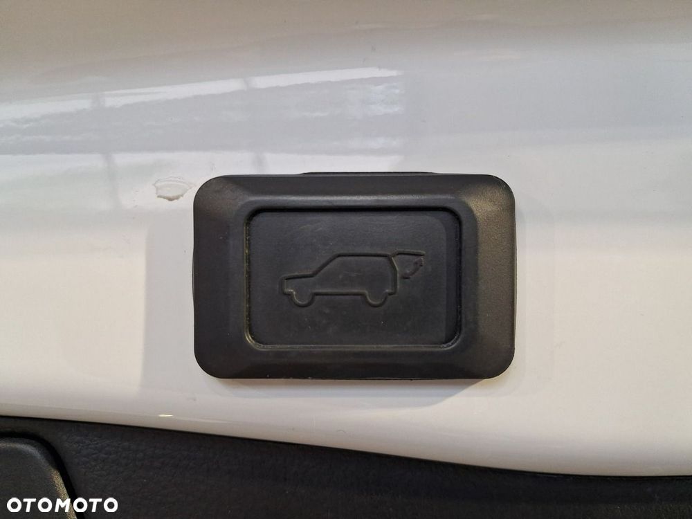 Toyota RAV4 - 19