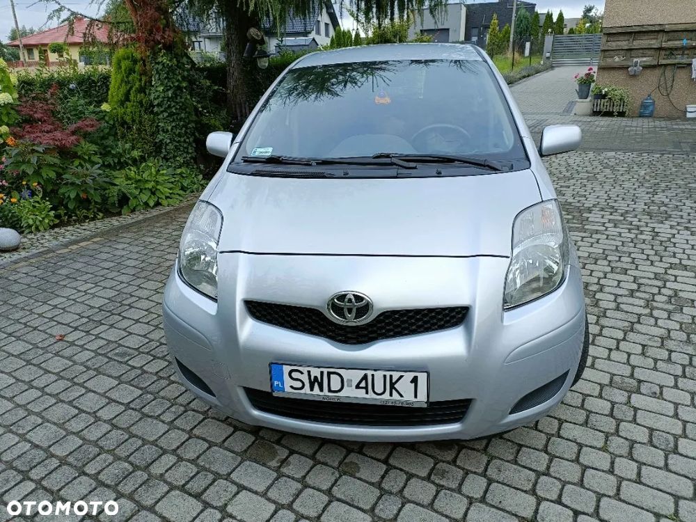 Toyota Yaris - 9