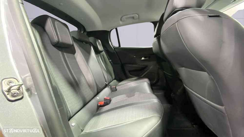 Peugeot e-208 Active Pack - 10