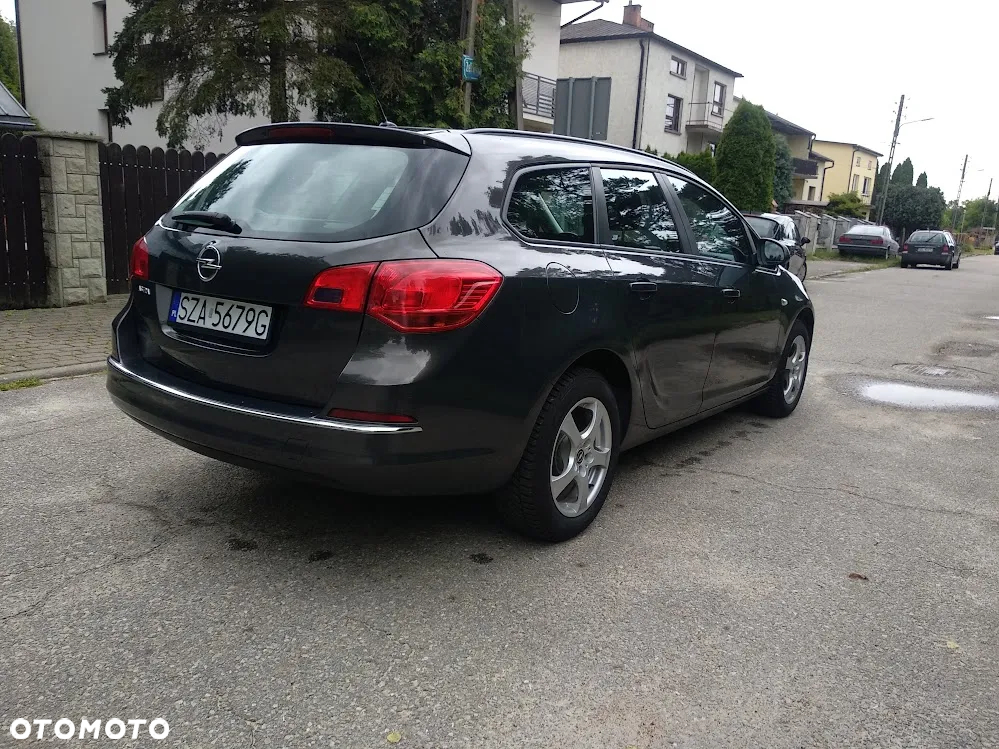 Opel Astra IV 1.6 Enjoy - 11