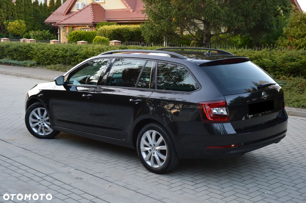 Skoda Octavia 2.0 TDI Elegance - 4
