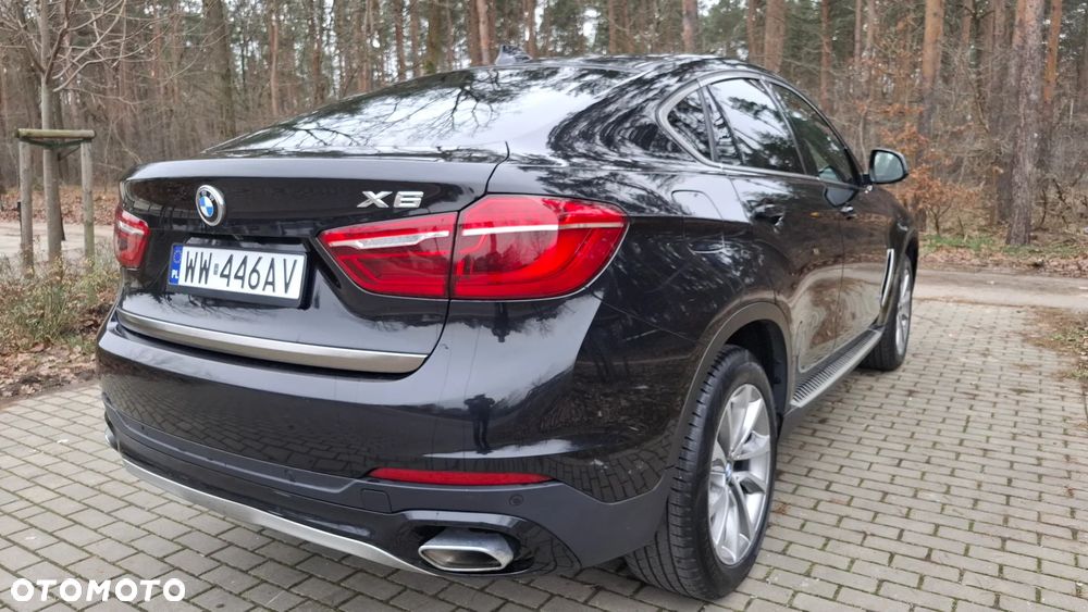 BMW X6 35i xDrive - 14