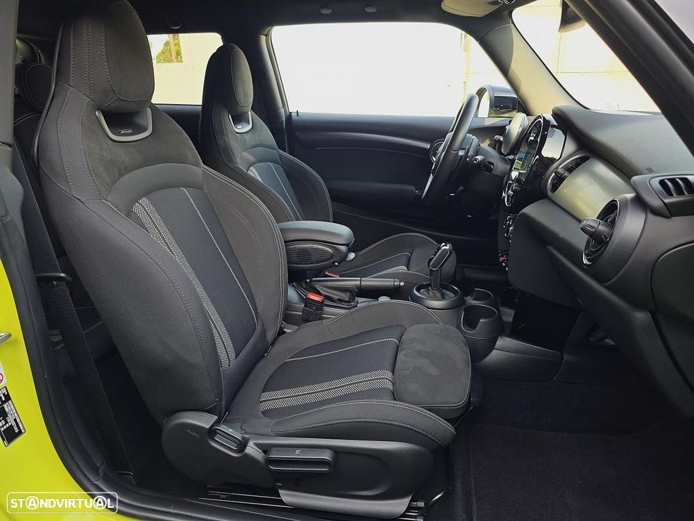 MINI 3 Portas John Cooper Works Auto Desportiva - 30