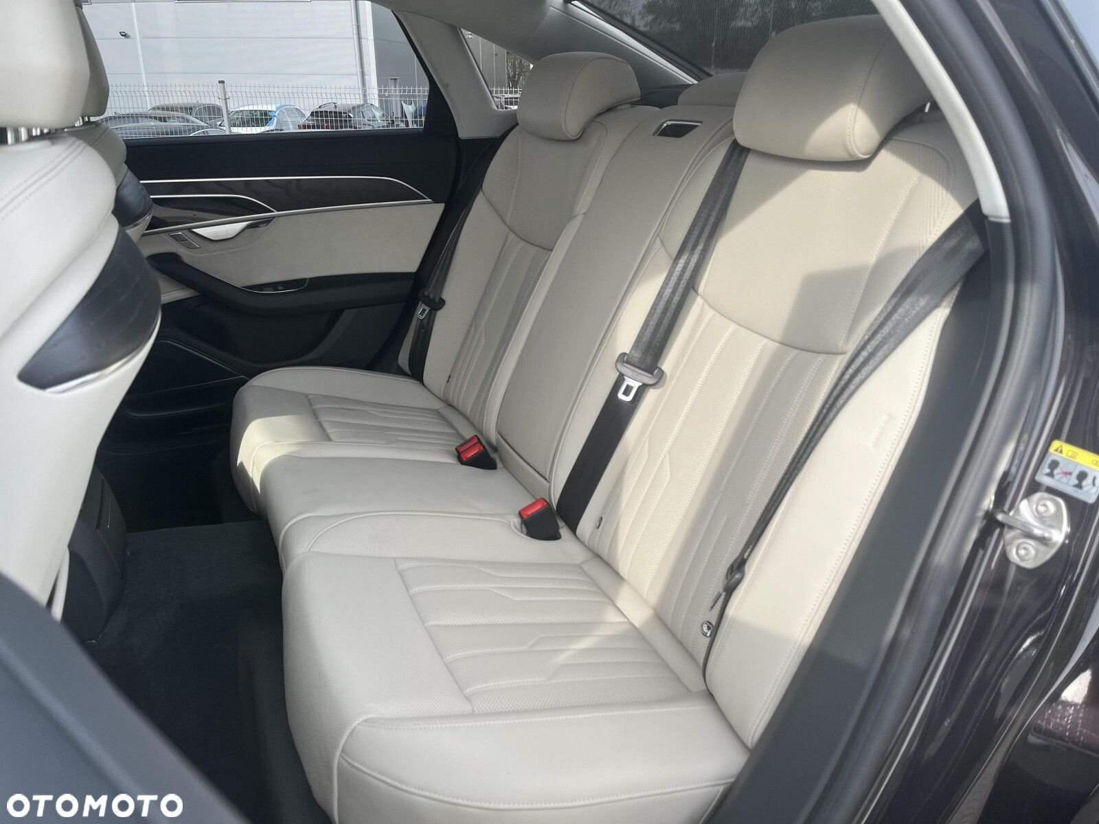 Audi A8 - 20