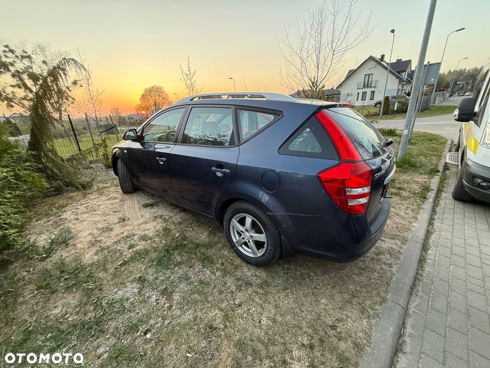 Kia Ceed 1.4 CVVT EX - 4