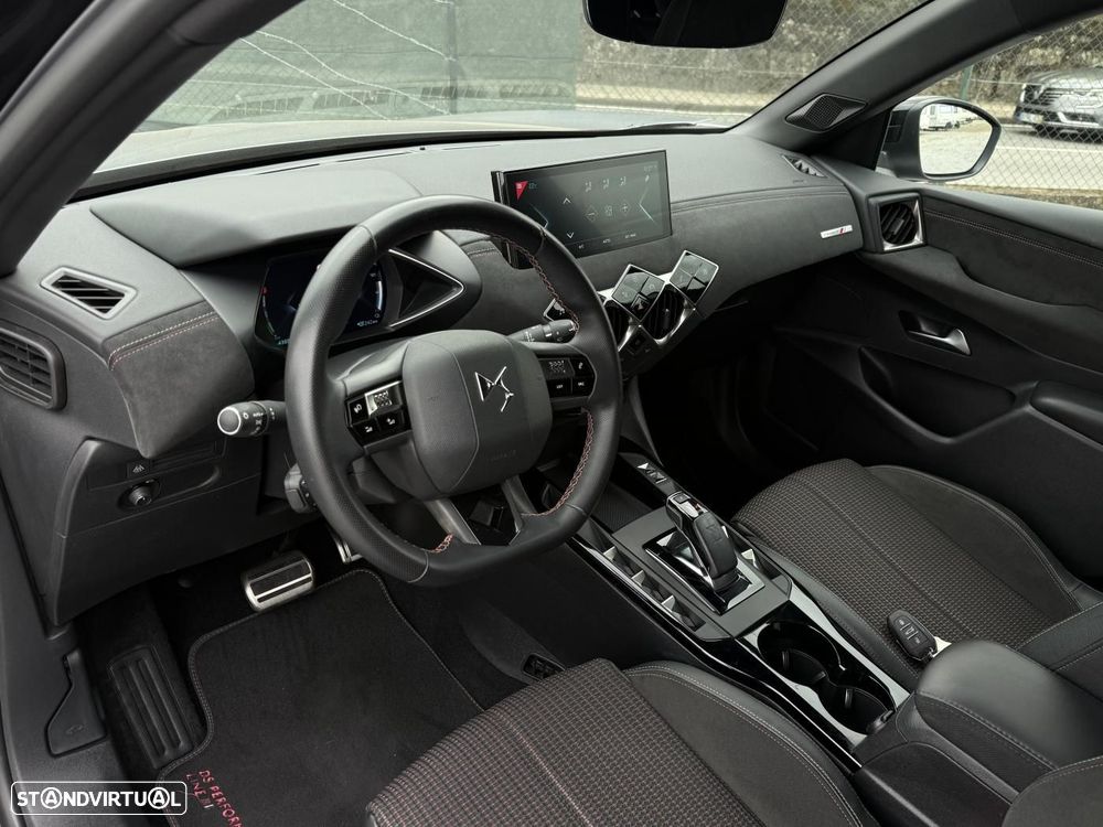 DS DS3 Crossback E-Tense Performance Line - 21