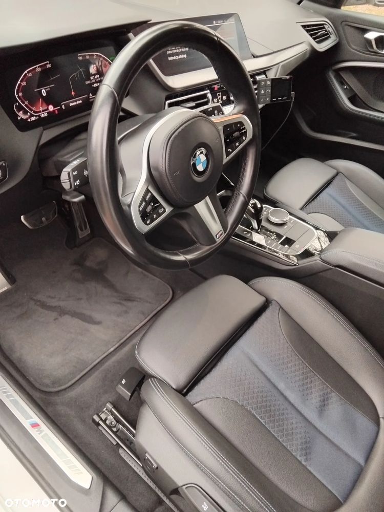 BMW Seria 1 118i M Sport - 8