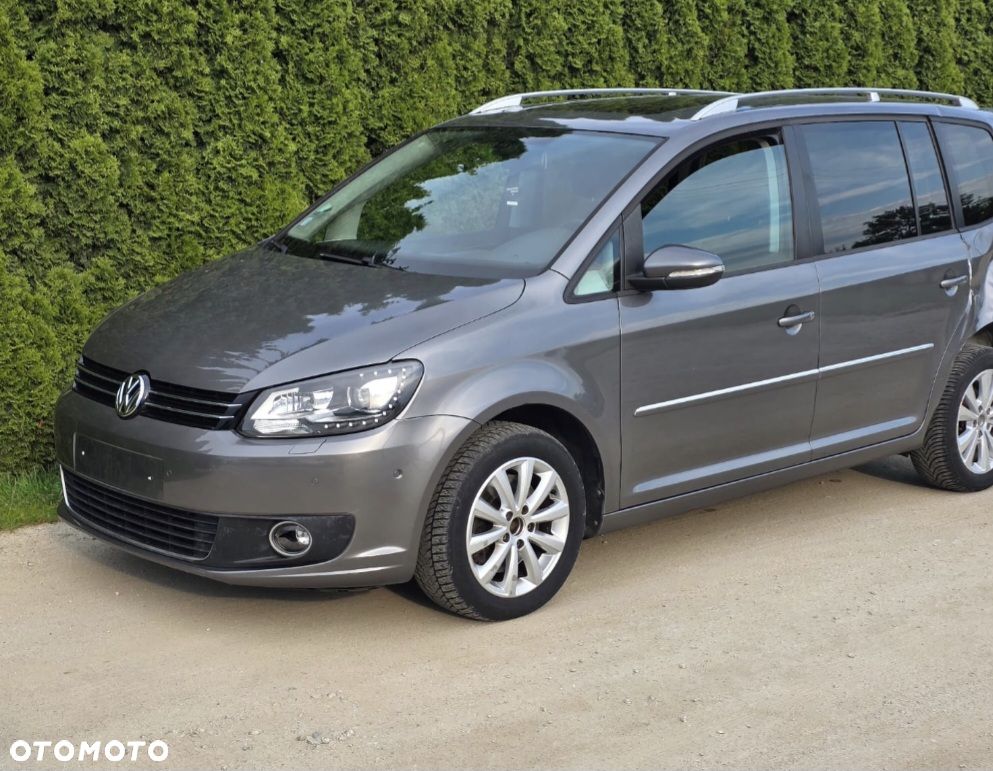 Volkswagen Touran - 20