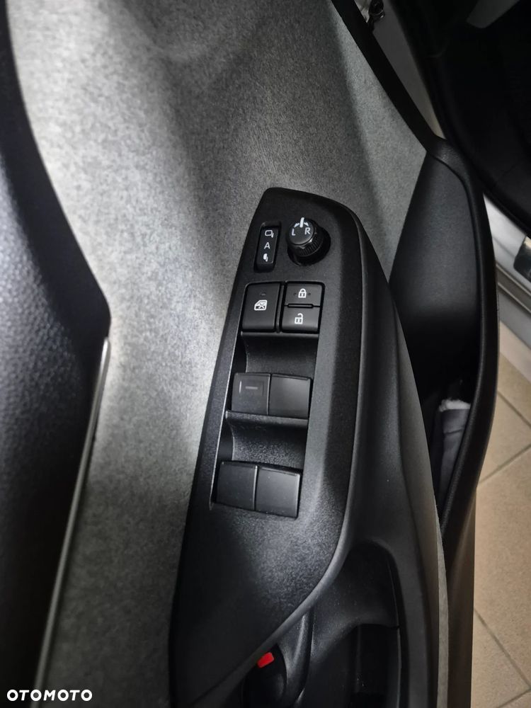 Toyota Yaris - 21