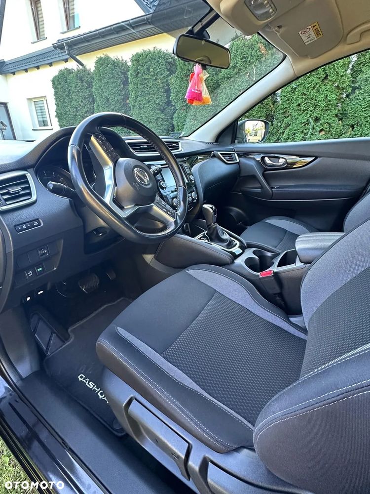 Nissan Qashqai 1.3 DIG-T N-Style DCT - 22