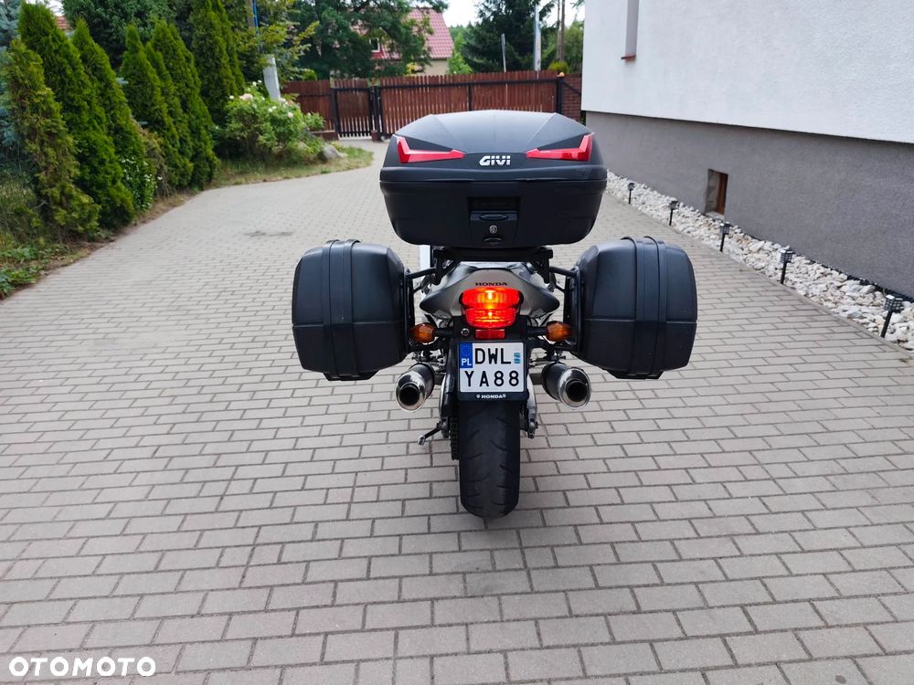 Honda CBR - 6