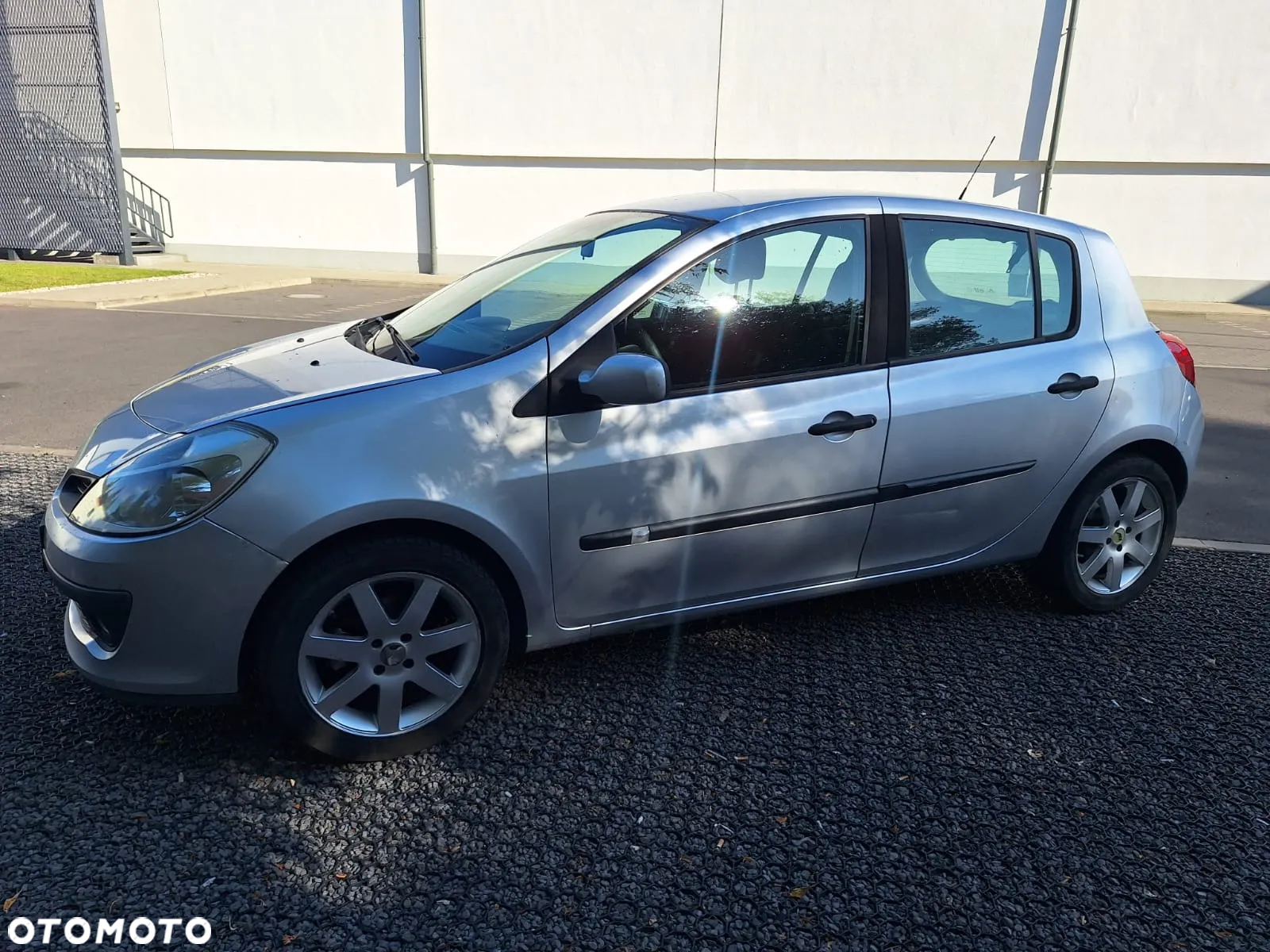 Renault Clio 1.6 16V Dynamique - 15
