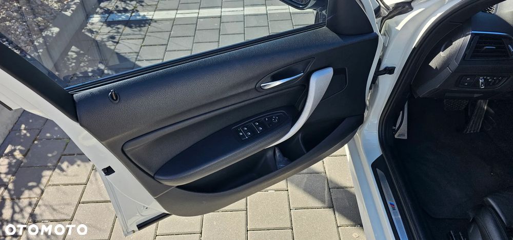 BMW Seria 1 118i Edition M Sport Shadow - 29