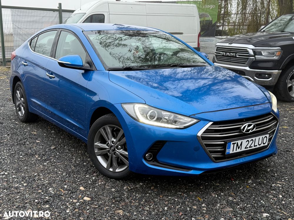 Hyundai Elantra 1.6 CRDI Exclusive - 1