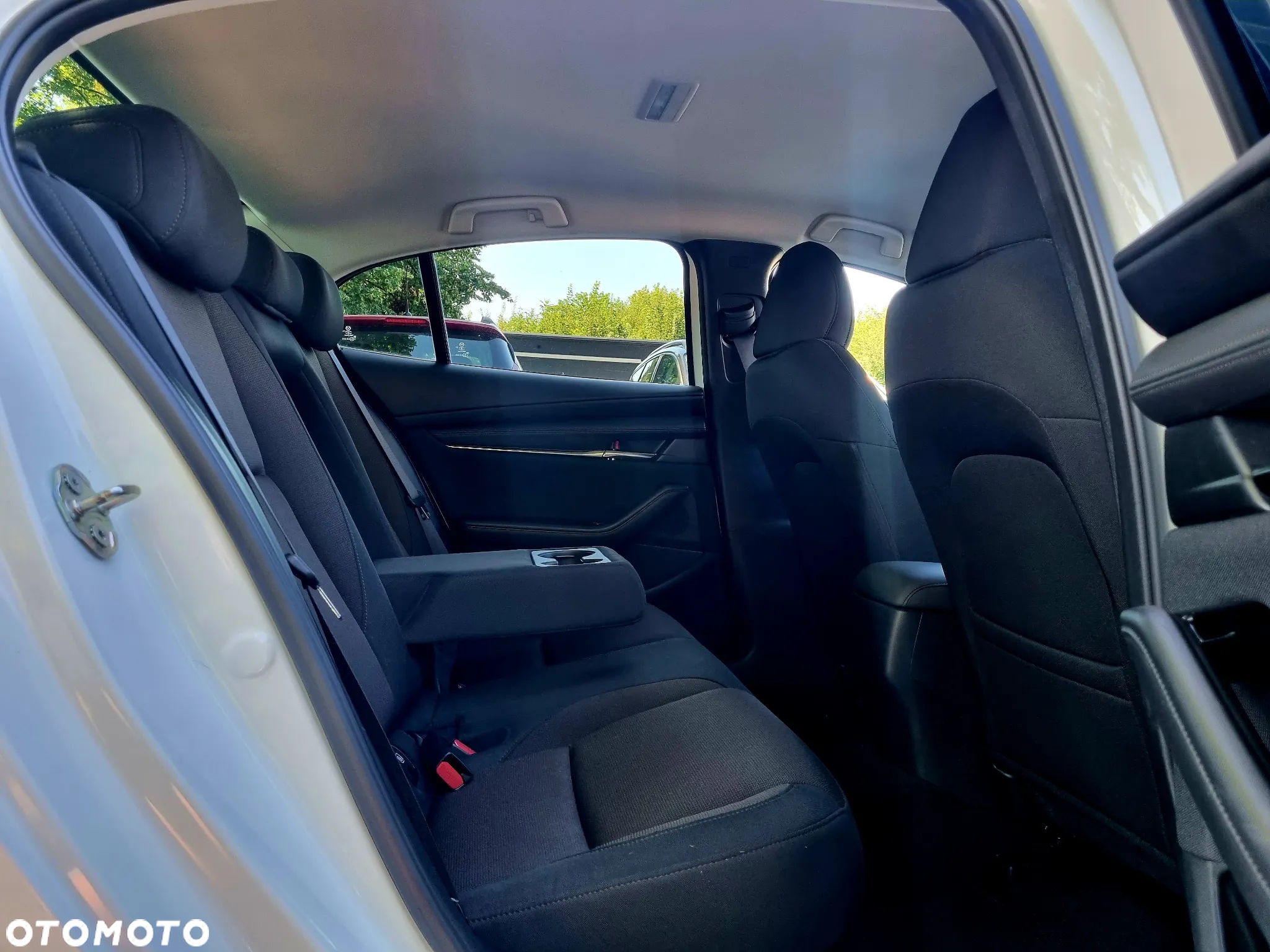 Mazda 3 SKYACTIV-X 2.0 M-Hybrid DRIVE - 16