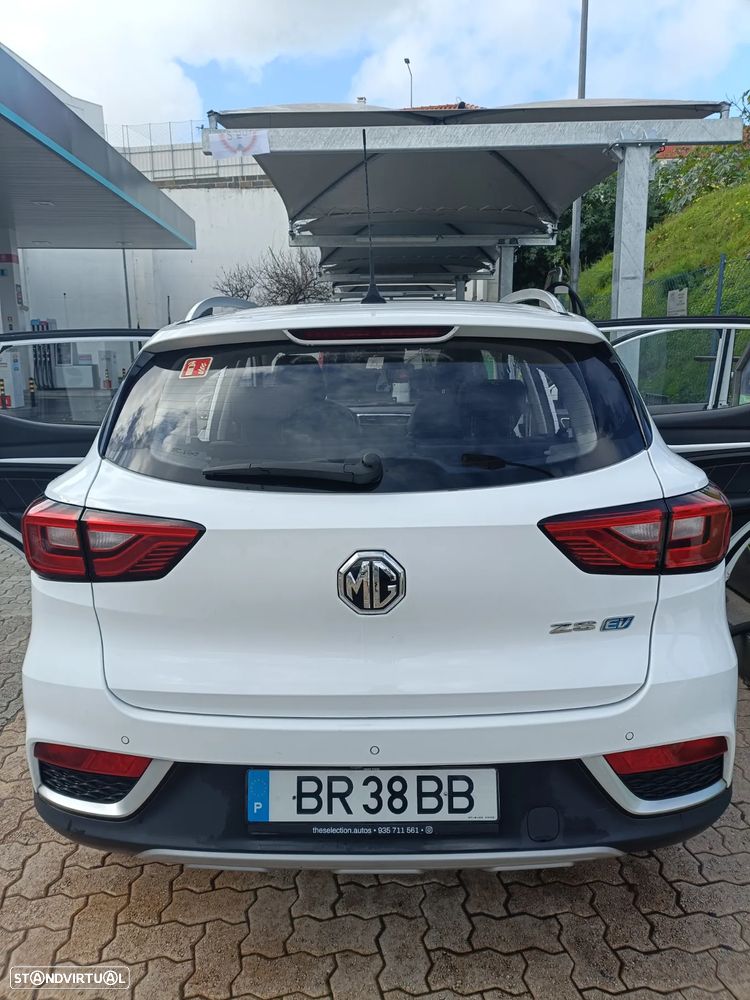 MG ZS Luxury - 3