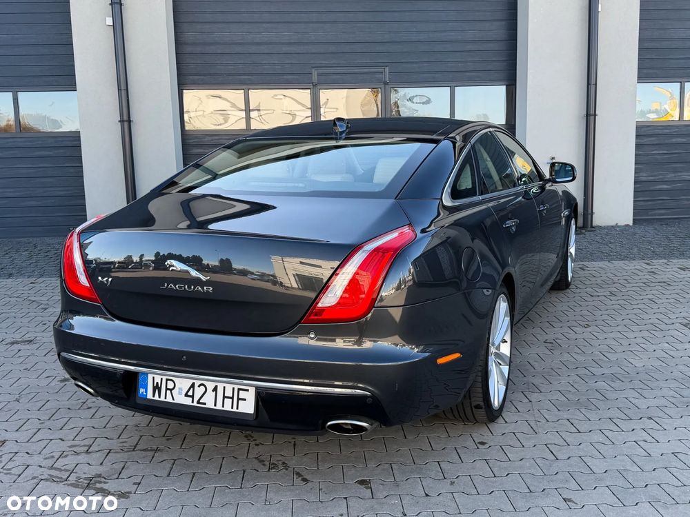 Jaguar XJ 3.0 D V6 Premium Luxury - 20