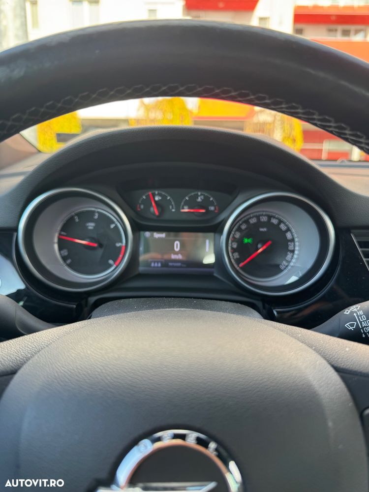 Opel Astra 1.6 CDTI ECOTEC Start/Stop Dynamic - 8