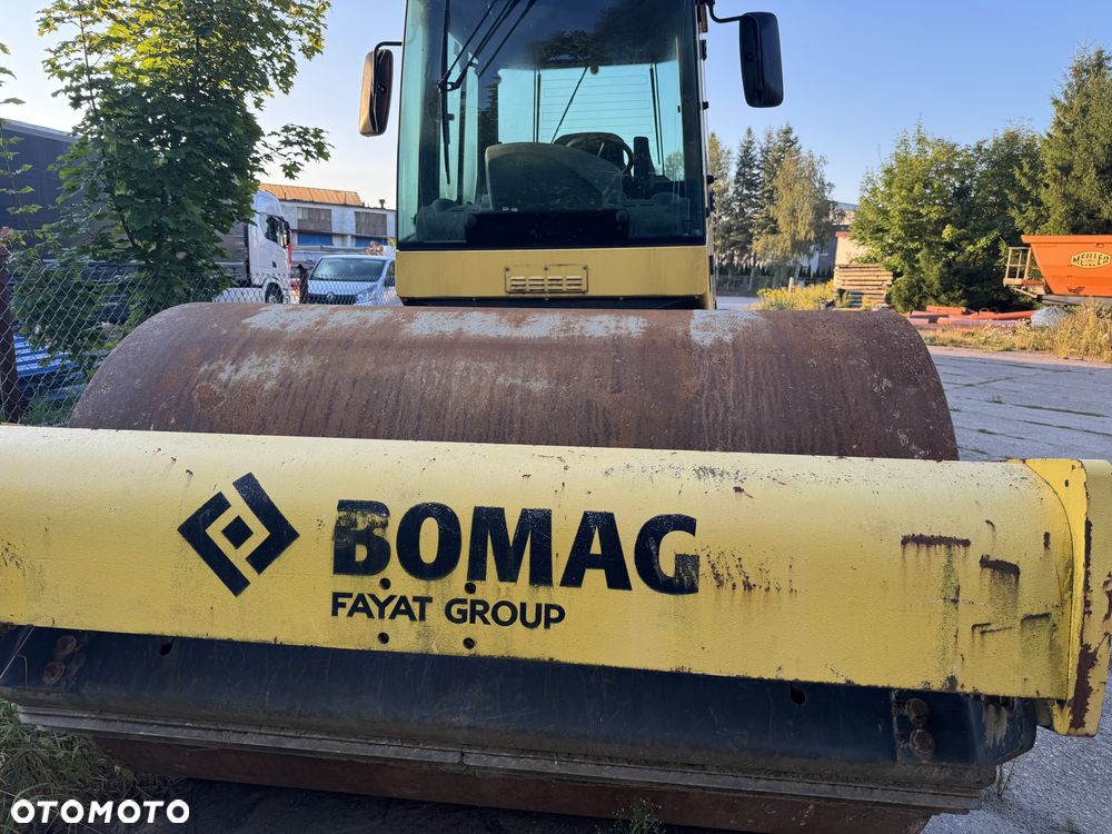 Bomag BW 213 D-4i - 2