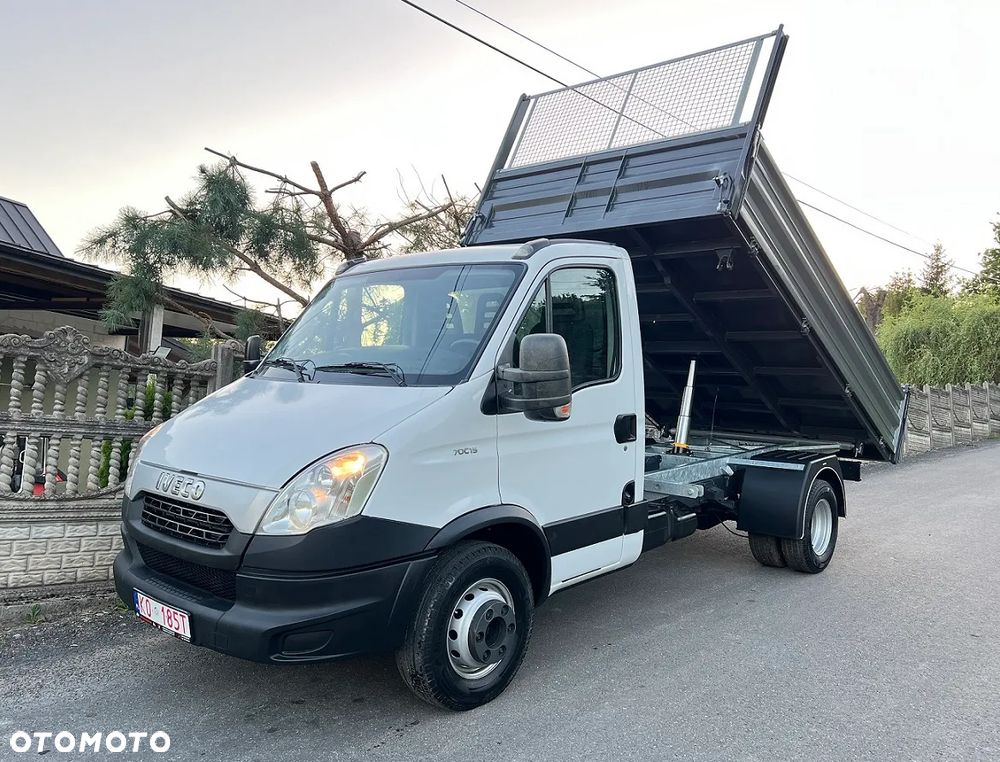 Iveco Daily 70C15 * 3.0 Diesel 150 kM * Kiper - Wywrotka * 3 Stronny * 3,70 m * Nowa Zabudowa * Stan PERFEKCYJNY *