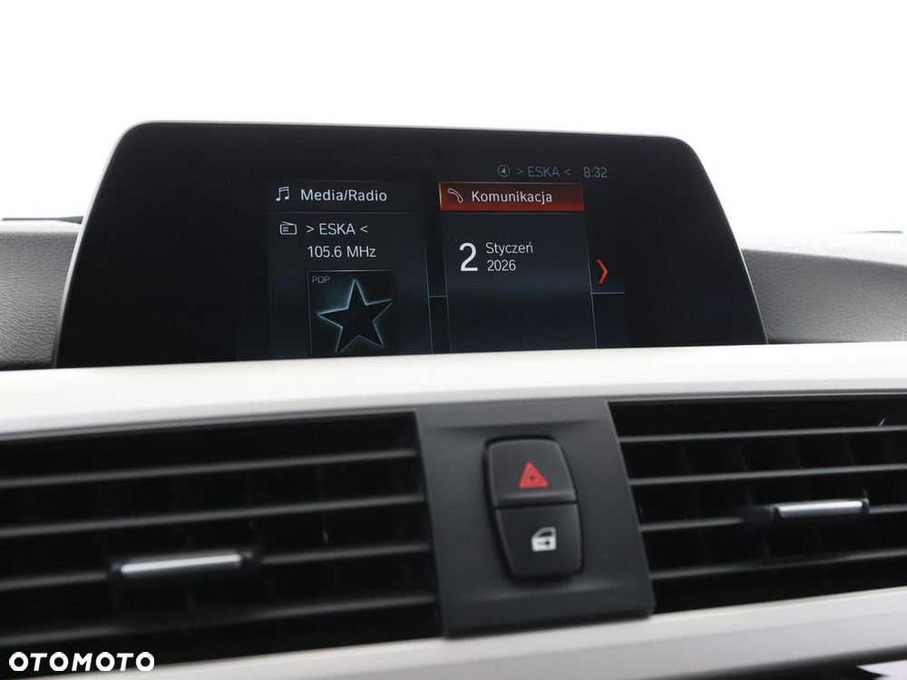 BMW Seria 3 318d Advantage - 24