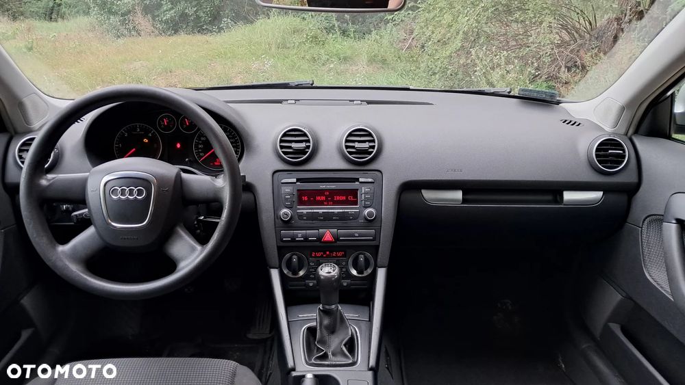 Audi A3 Sportback - 10