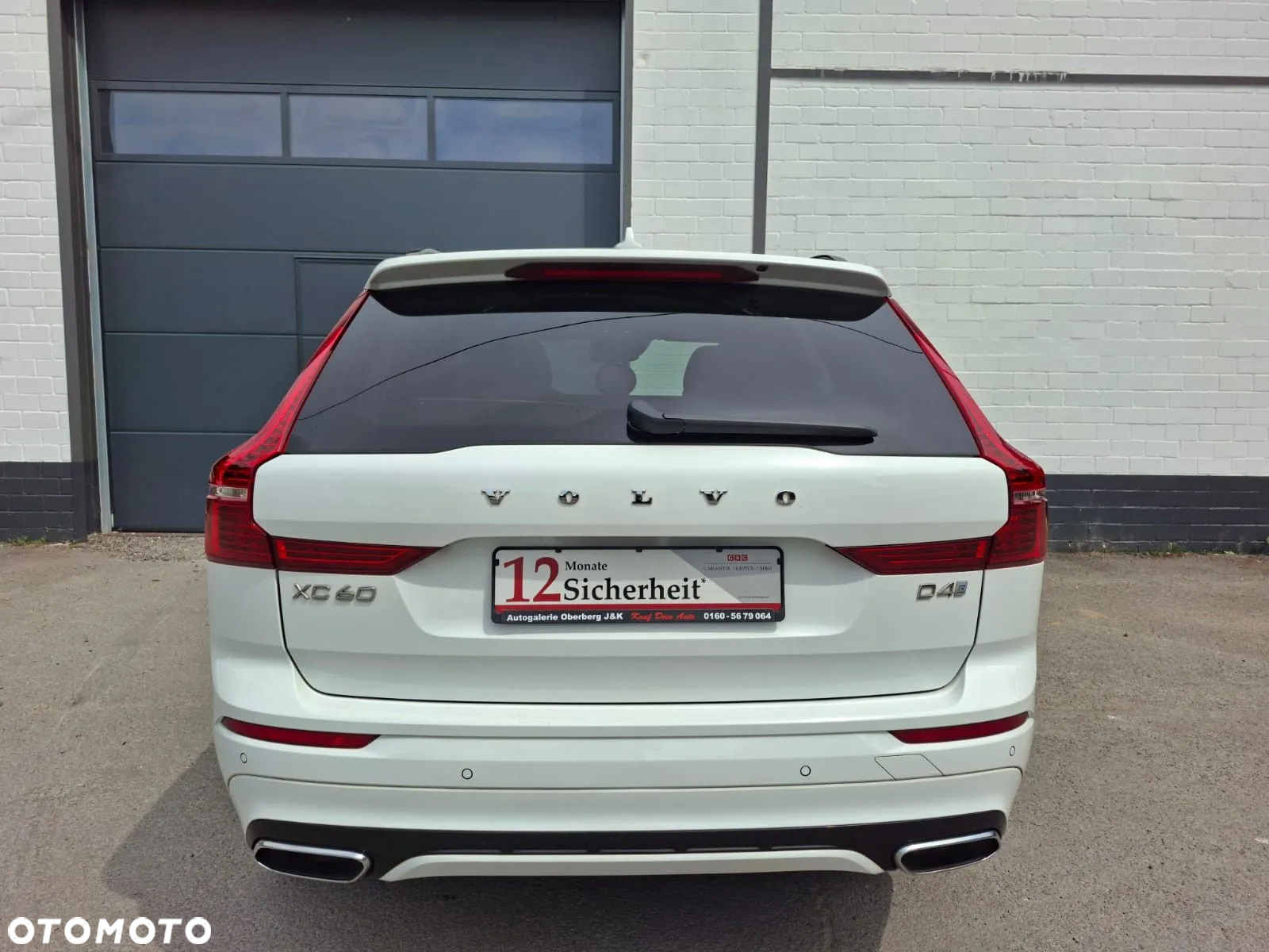 Volvo XC 60 D4 R-Design - 14