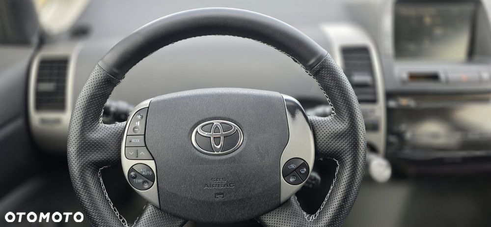 Toyota Prius 1.5 VVT-i Sol - 12