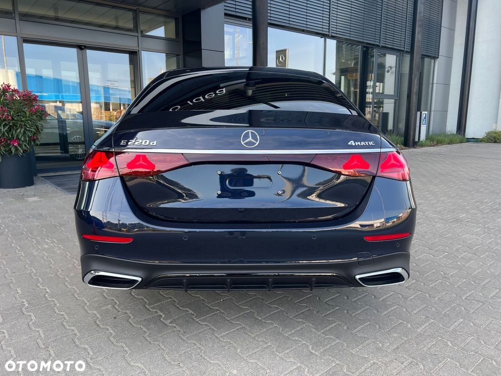 Mercedes-Benz Klasa E - 20