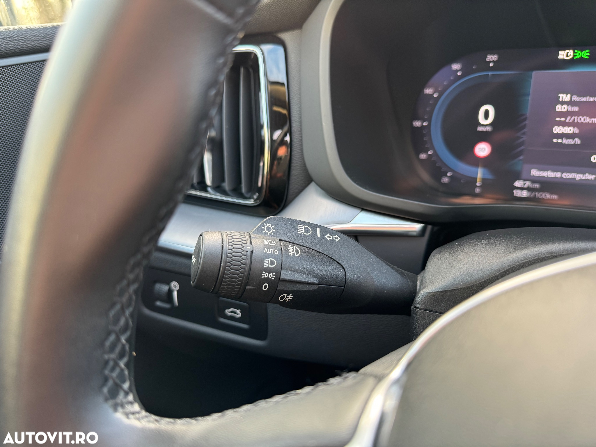 Volvo XC 60 B5 B Geartronic Momentum Pro - 26