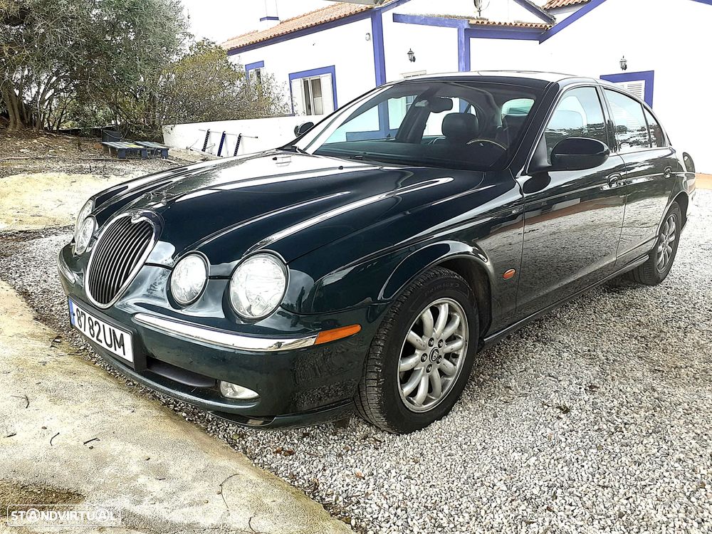 Jaguar S-Type 2.5 V6 Executive - 1