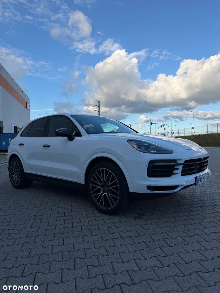 Porsche Cayenne Platinum Edition - 3