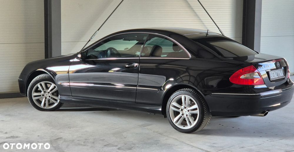 Mercedes-Benz CLK 350 Avantgarde - 17