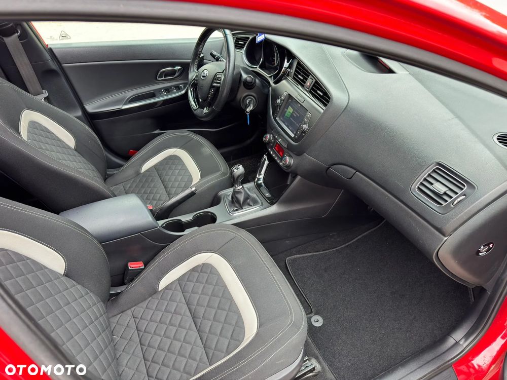 Kia Ceed 1.0 T-GDI ISG GT Line - 19