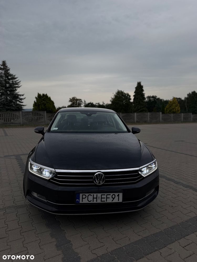 Volkswagen Passat 2.0 TDI BMT Comfortline DSG - 11