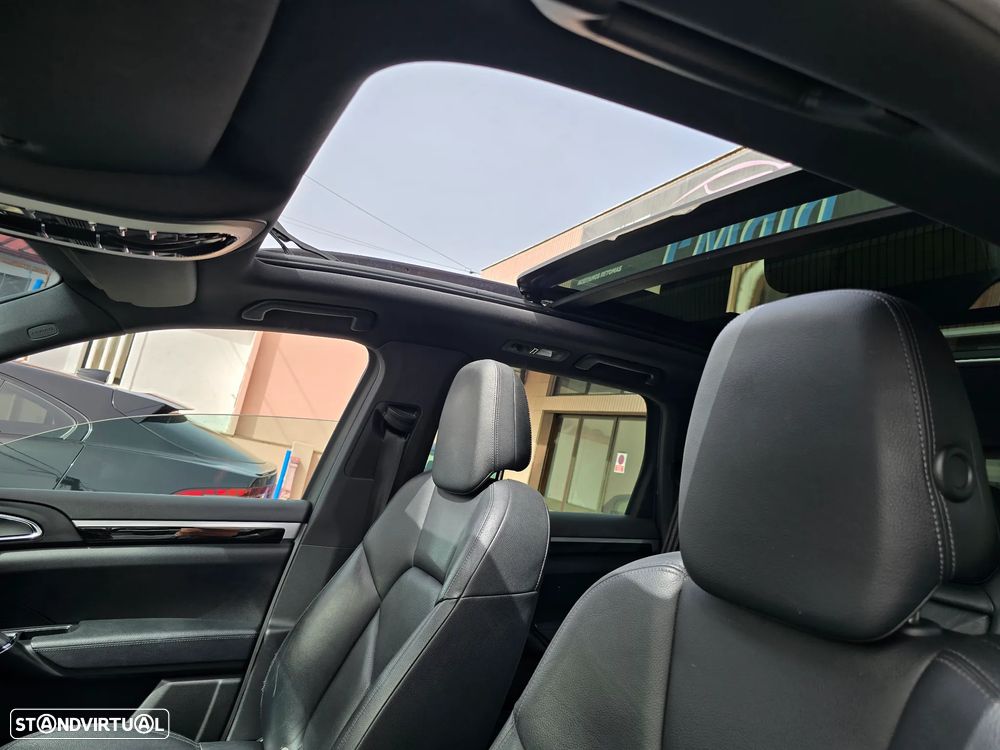 Porsche Cayenne 3.0 V6 - 11