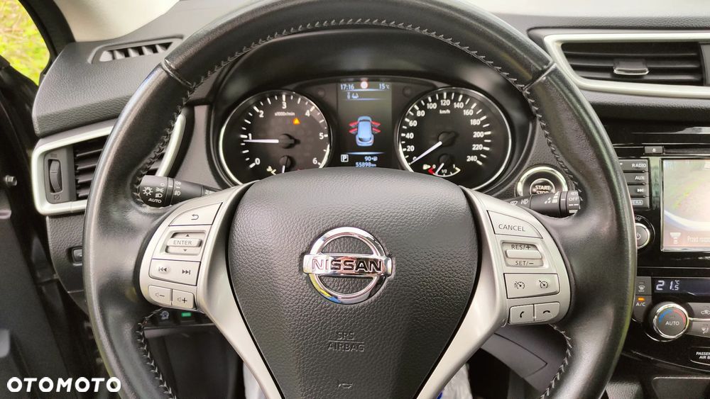 Nissan Qashqai 1.6 DCi Xtronic N-Connecta - 24