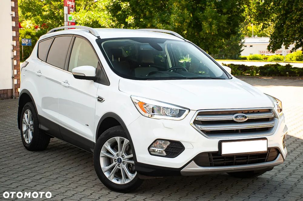 Ford Kuga 2.0 TDCi 4x4 Titanium - 10