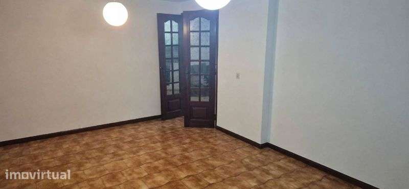 Arrendamento T1 Charneca da Caparica - Grande imagem: 3/4