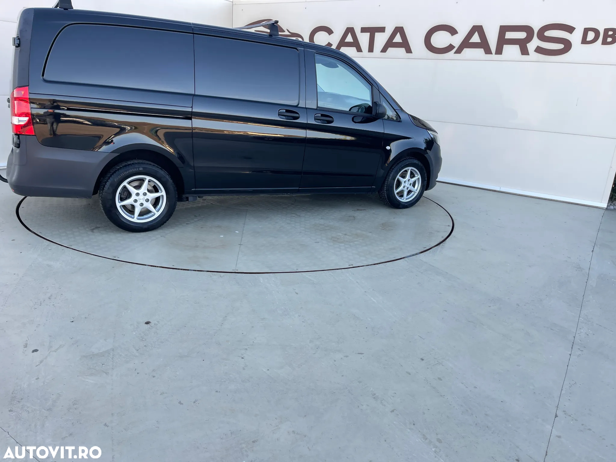 Mercedes-Benz Vito 114CDI LUNG USI SPATE - 17