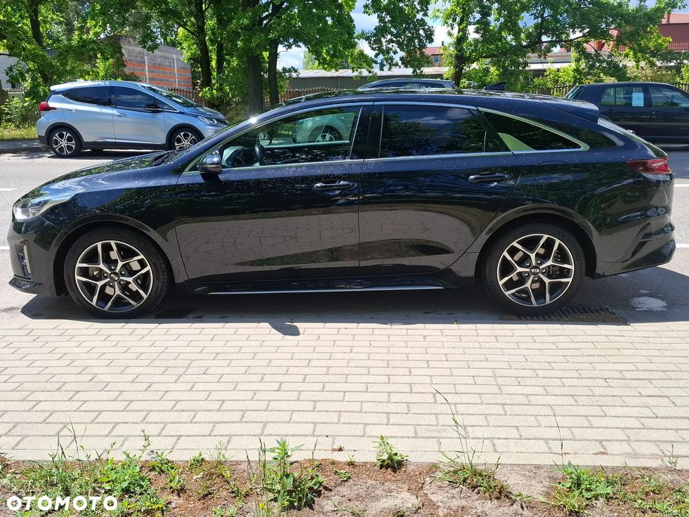 Kia ProCeed 1.5 T-GDI DCT7 OPF GT LINE - 4