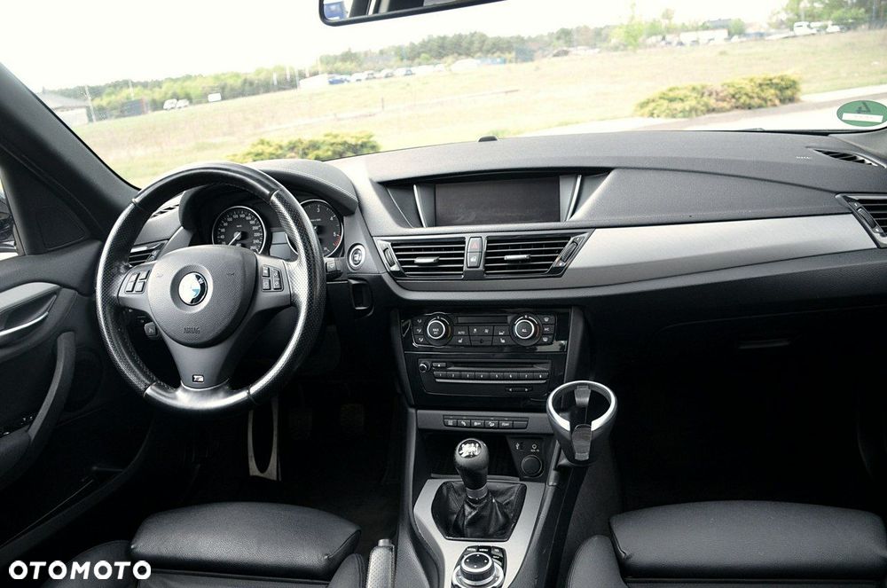 BMW X1 - 16