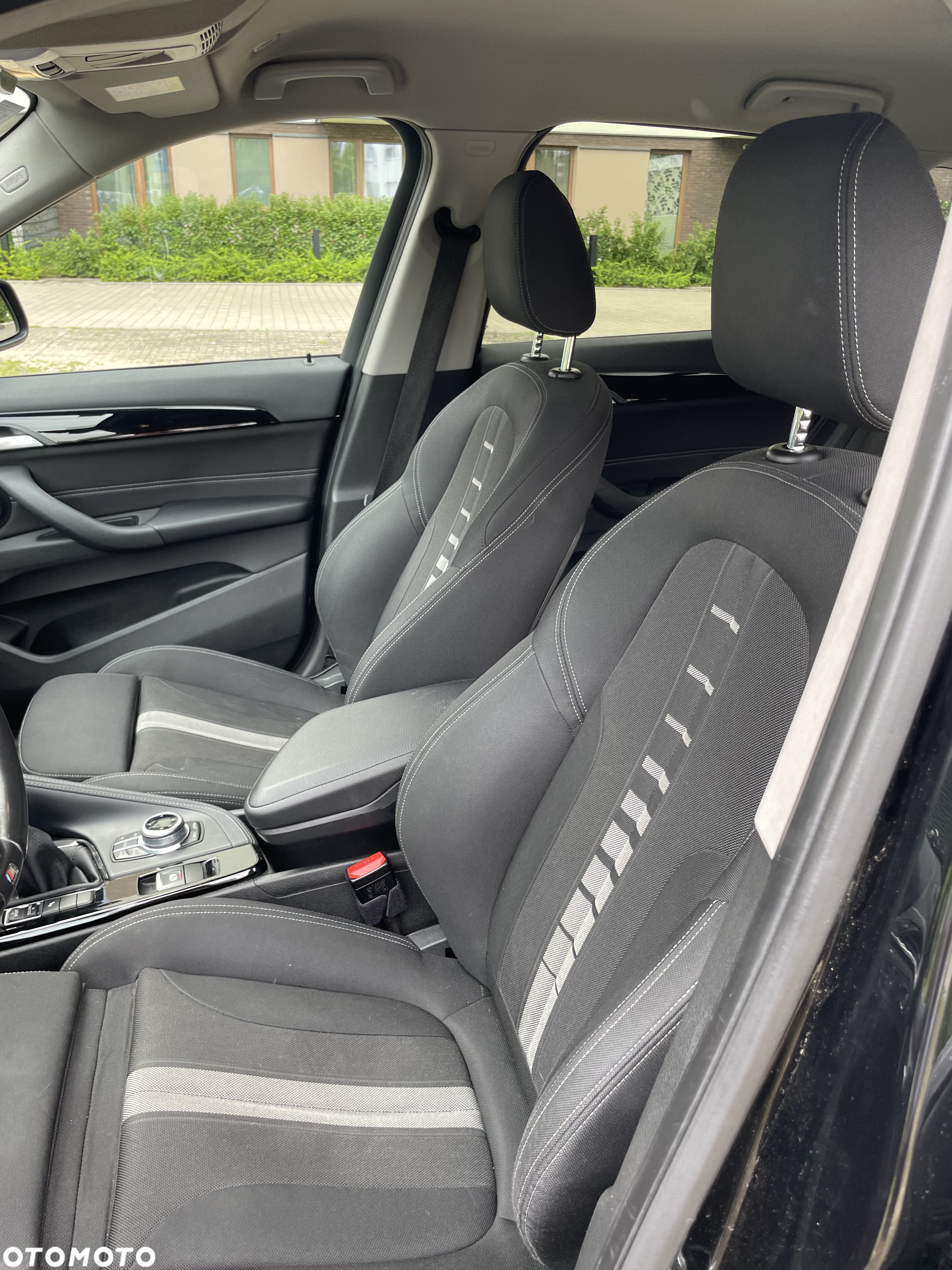 BMW X1 sDrive20i Sport Line - 11