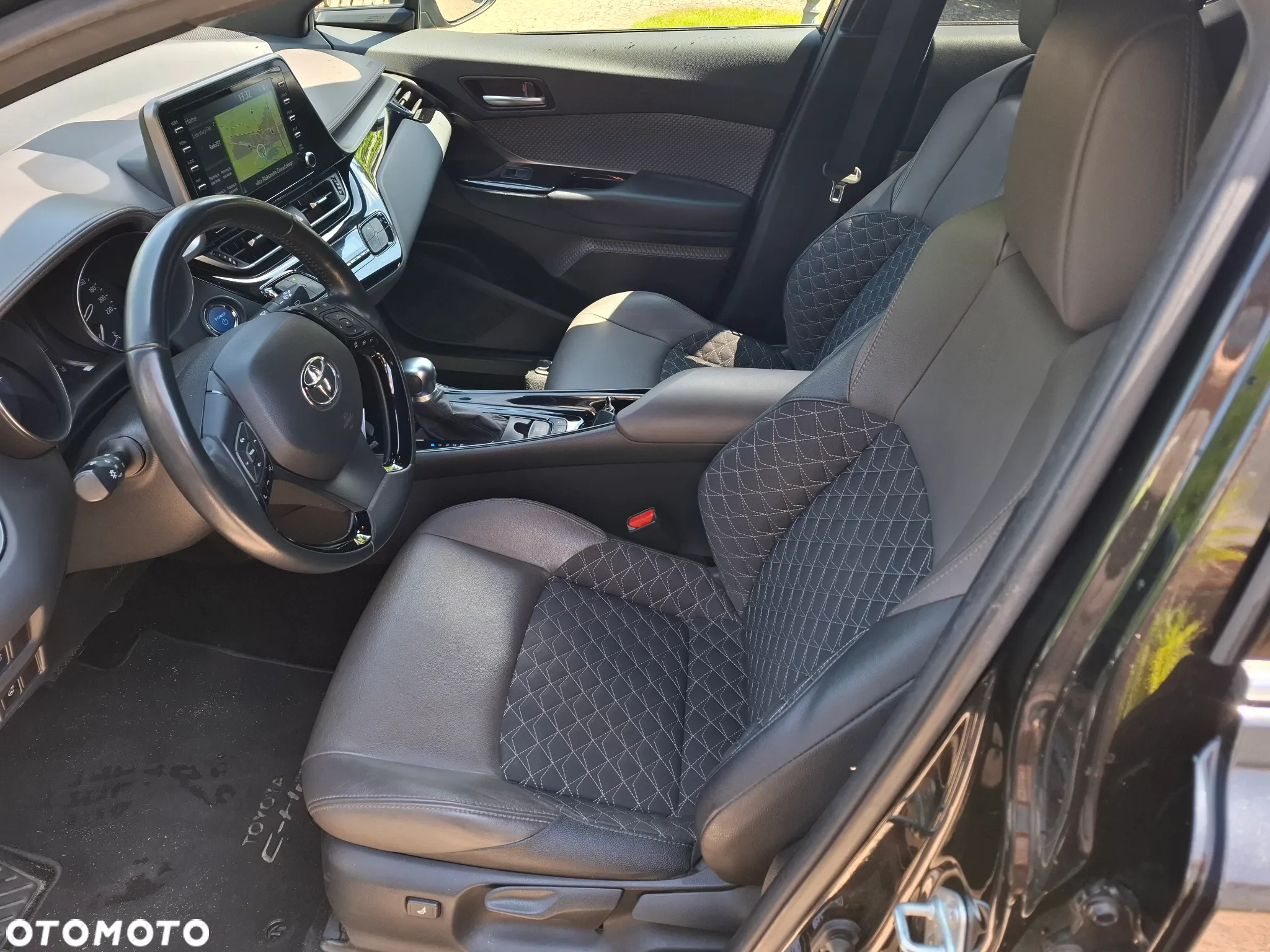 Toyota C-HR 1.8 Hybrid Executive - 5