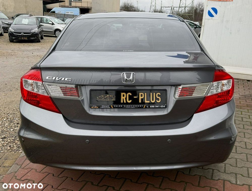 Honda Civic 1.8 i-VTEC Comfort - 4