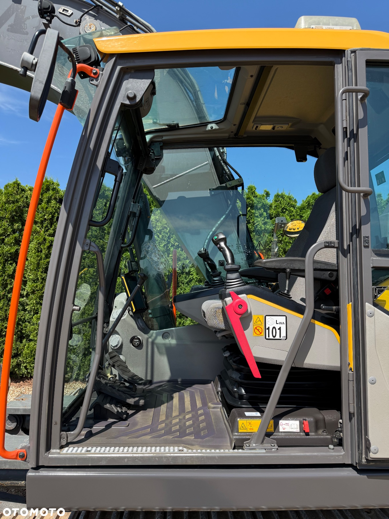 Volvo EC 160 EL - 32