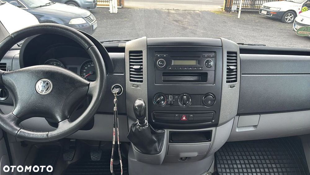 Volkswagen Crafter - 14