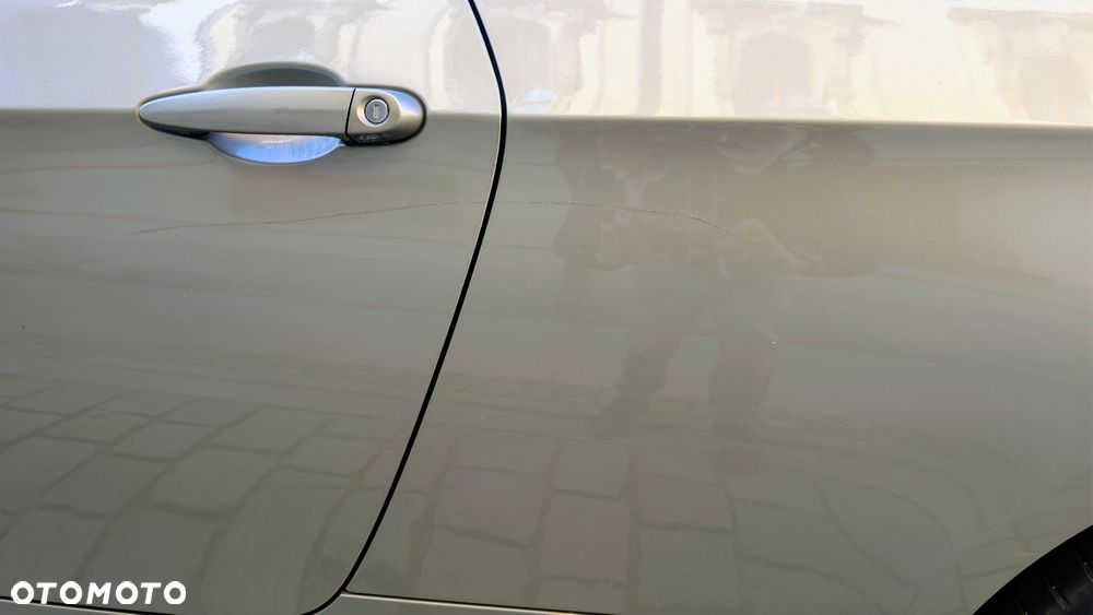 BMW Seria 3 320i - 24