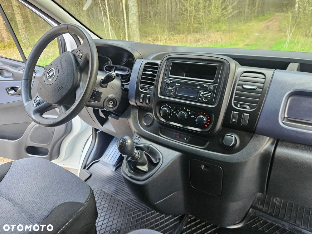 Opel Vivaro - 33