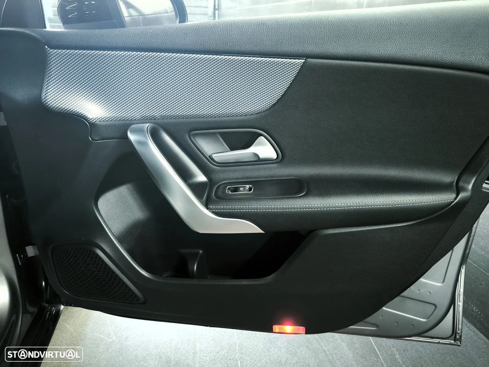 Mercedes-Benz A 180 d Progressive Aut. - 35